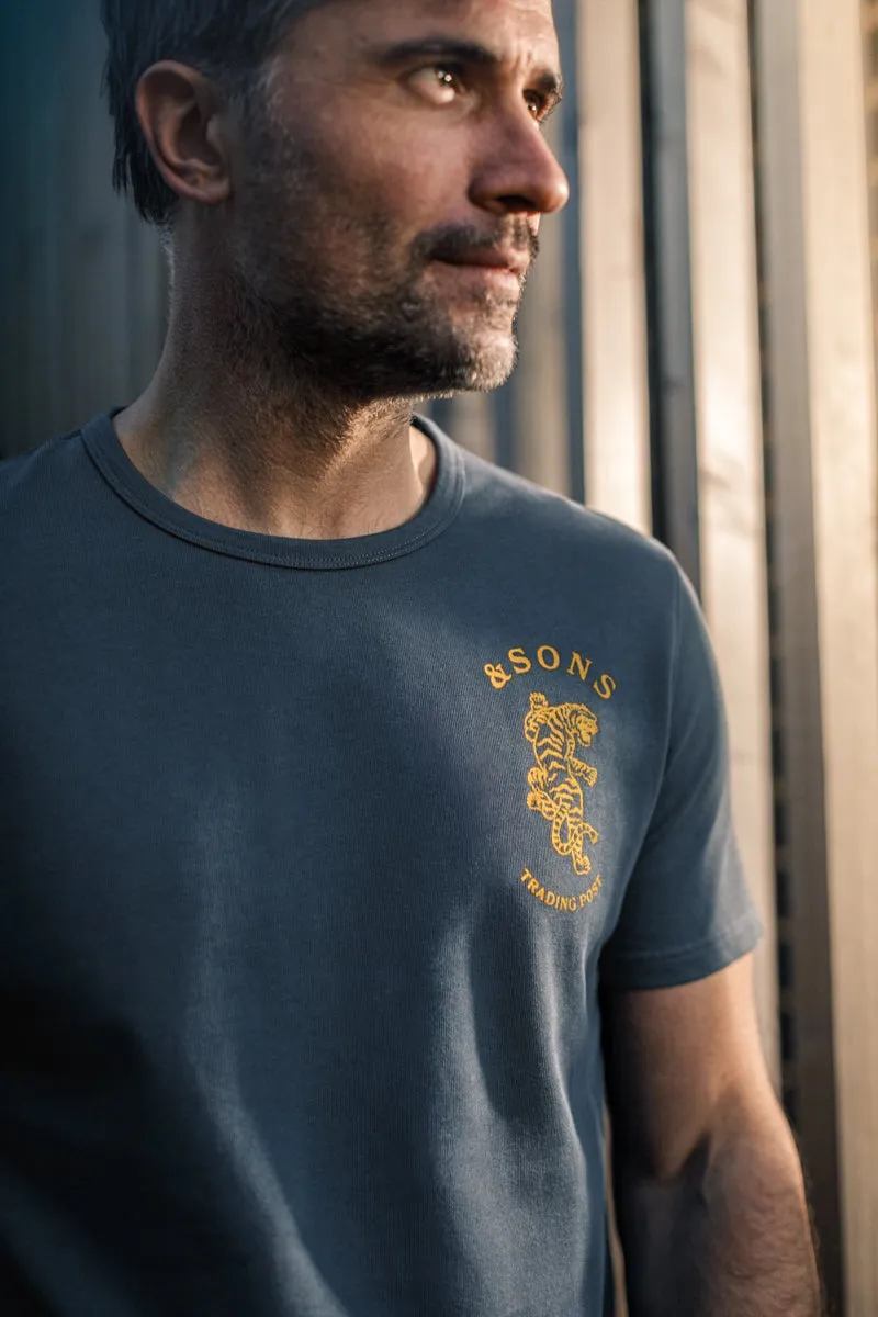 &SONS Climbing Tiger T-Shirt Navy