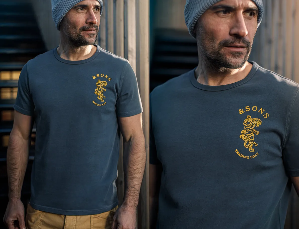 &SONS Climbing Tiger T-Shirt Navy