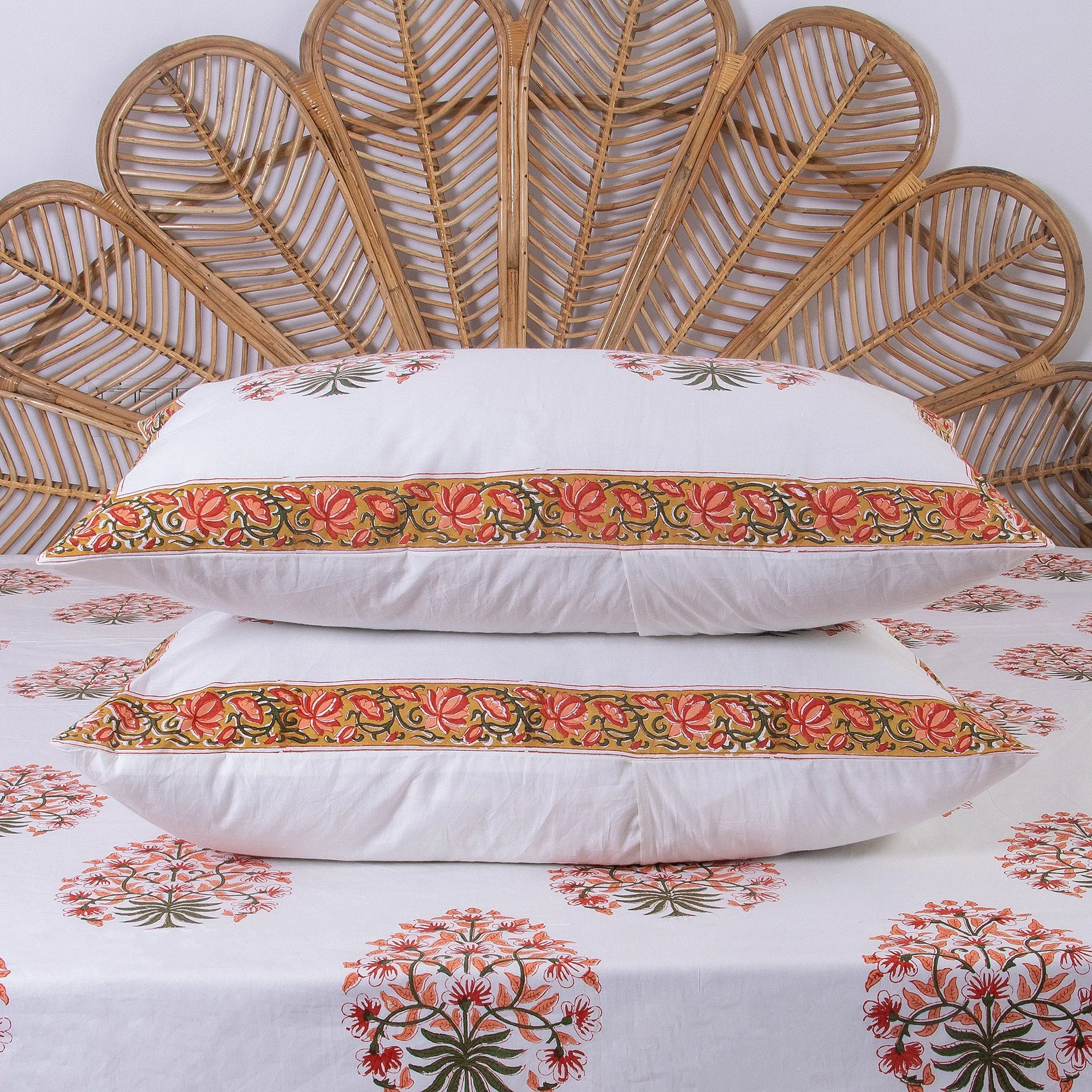 Boota Floral Printed Soft Cotton Block Print Bedsheets With Pillow Cover