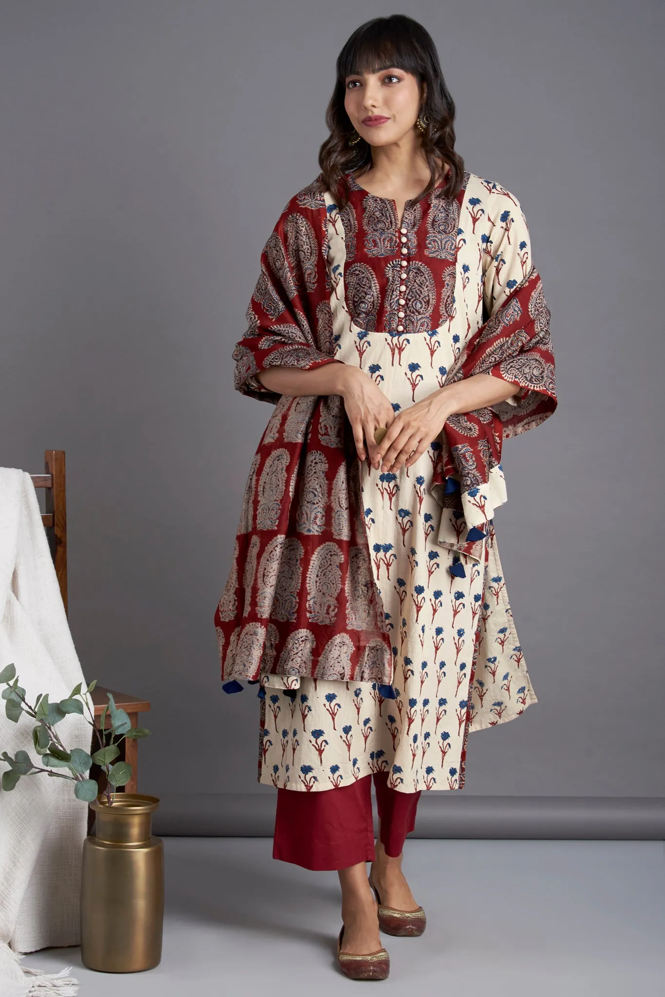 long yoke kurta - madder tendrils & ivory sprinkle