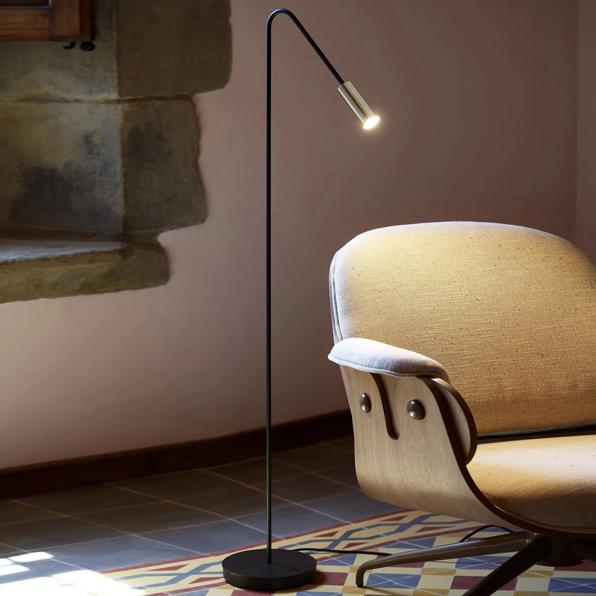 Volta Floor Lamp