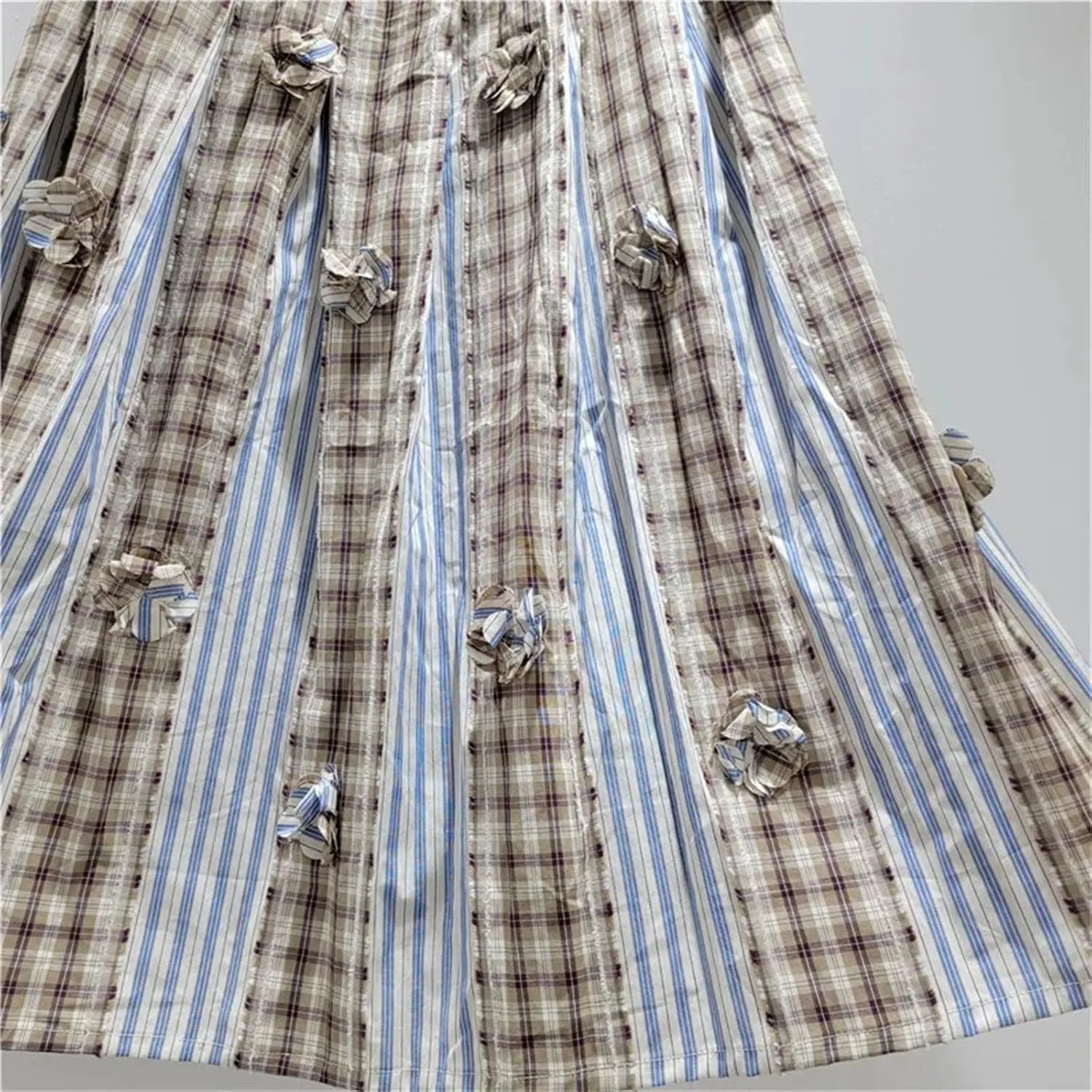 Women's 3D Floral Checkered Skirt, Elastic Waist Pleated A-Line Design